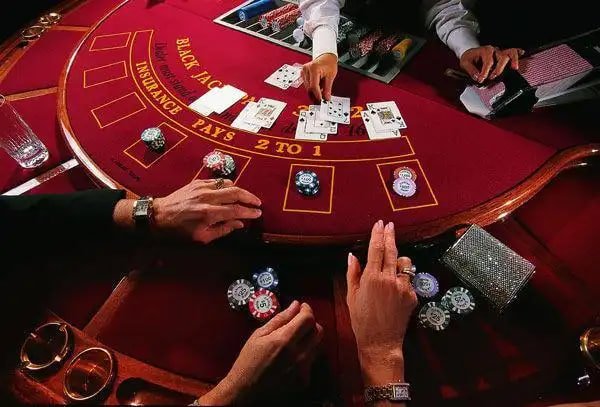stake app Premium Ring Tables